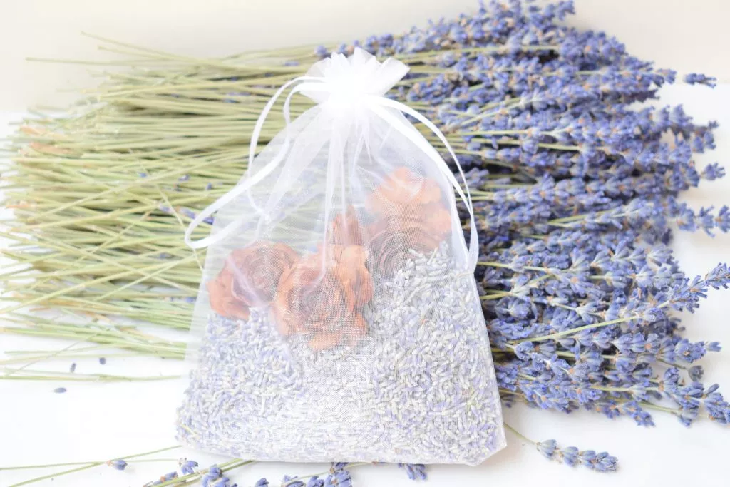 lavender cedar rose potpourri bag